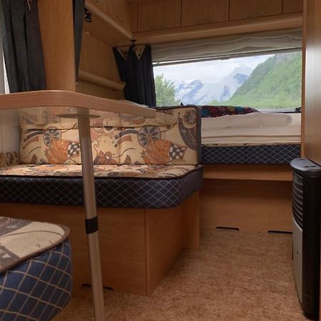 Revier Caravan-Ig Und Cool Hatzingen Dış mekan fotoğraf